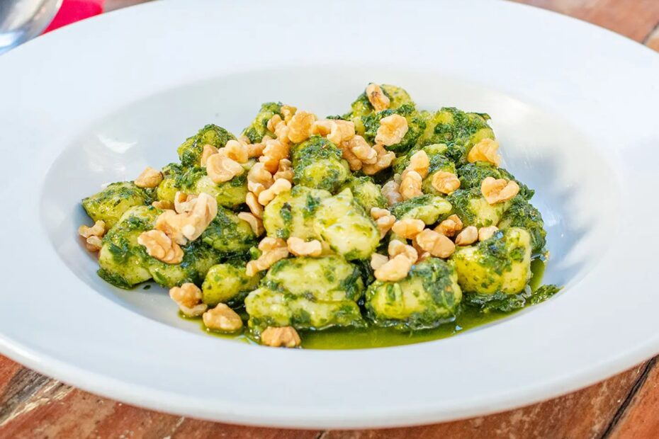 Ñoquis con Pesto de Nueces