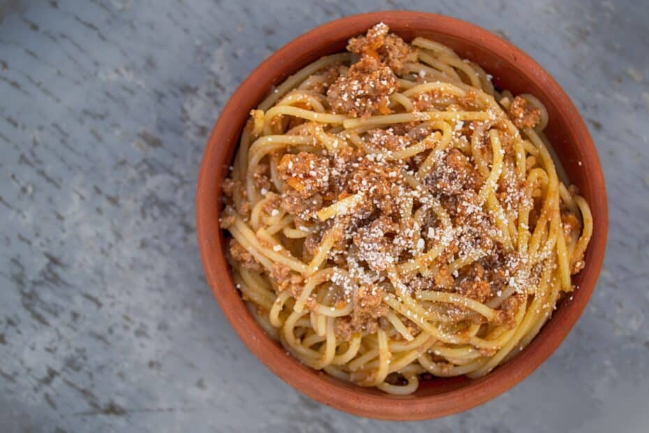 espagueti con salsa bolognesa