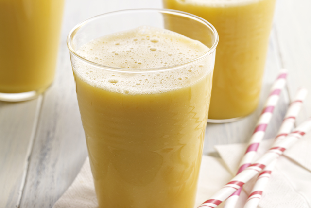 licuado de mango y naranja