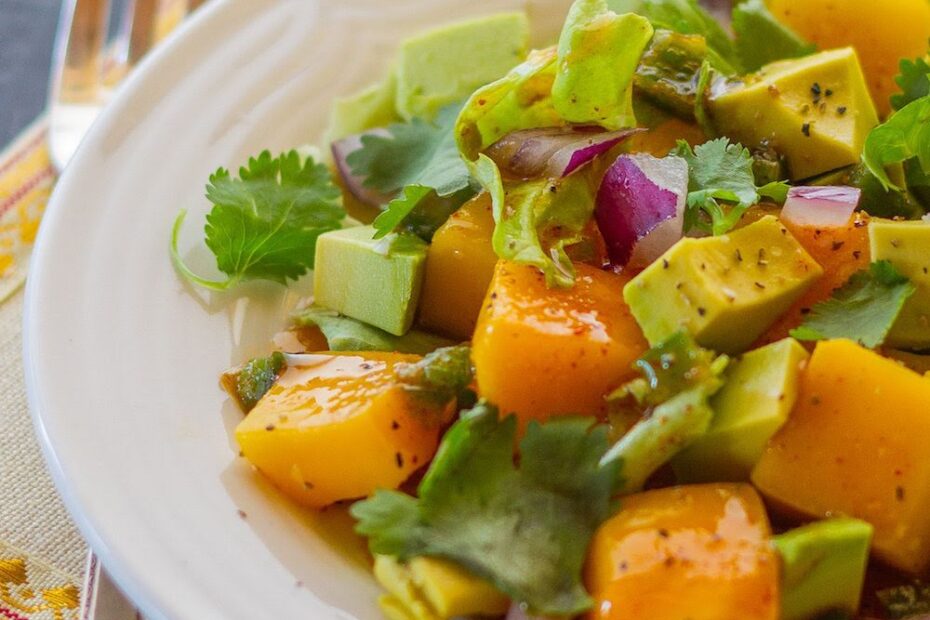 ensalada de aguacate y mango