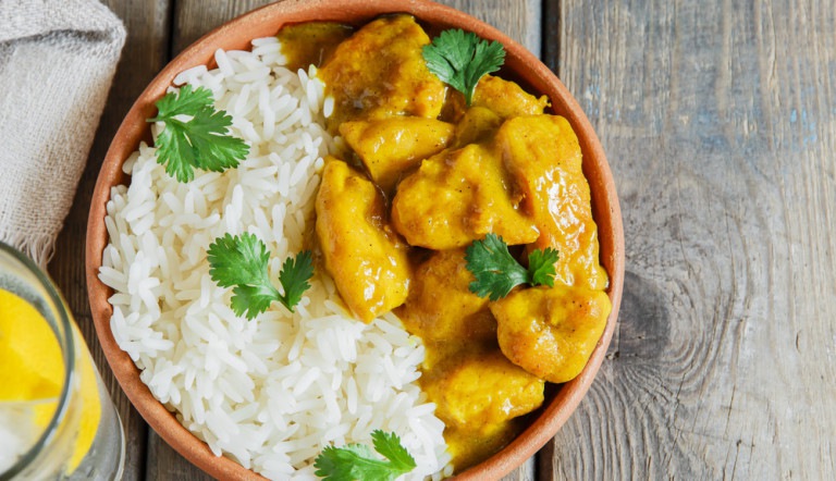 arroz con curry amarillo