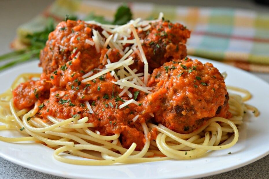 Fideos con albondigas