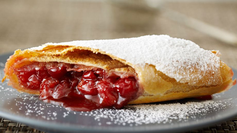 strudel de cereza